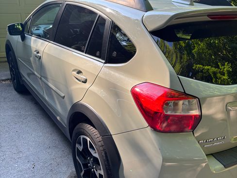 Used 2016 Subaru Crosstrek 2.0i Limited AWD/4WD image 5