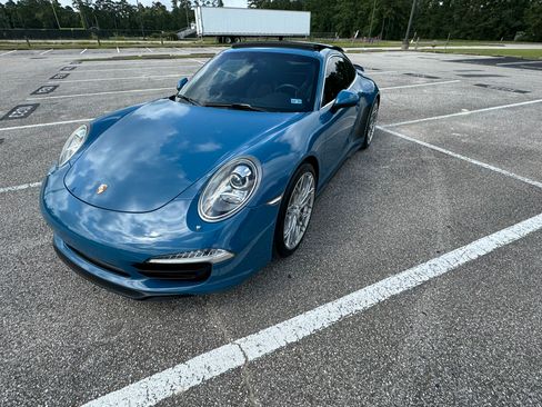 Used 2013 Porsche 911 Carrera 4S AWD/4WD image 31