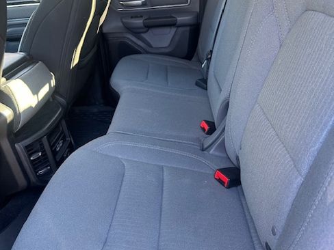 Used 2019 RAM 1500 Big Horn image 11