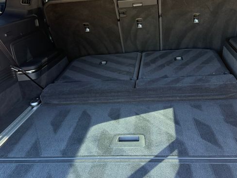 Used 2023 Rivian R1S Adventure image 11