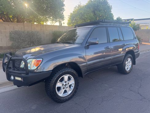 Used 2003 Lexus LX 470 4WD image 4
