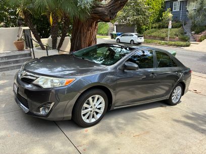 Used 2013 Toyota Camry XLE w/ Leather Pkg
