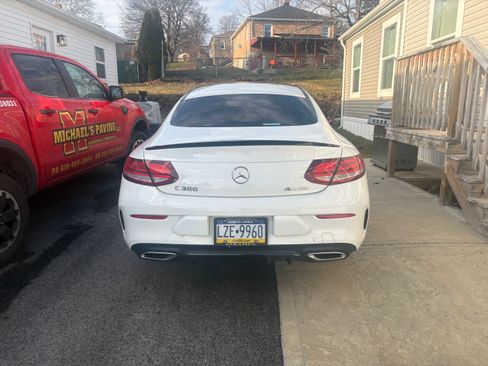 Used 2022 Mercedes-Benz C 300 4MATIC Coupe image 5