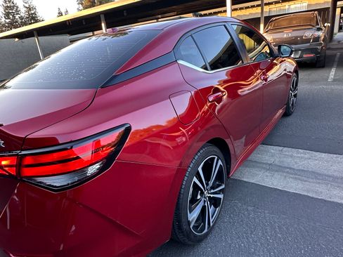 Used 2021 Nissan Sentra SR image 6