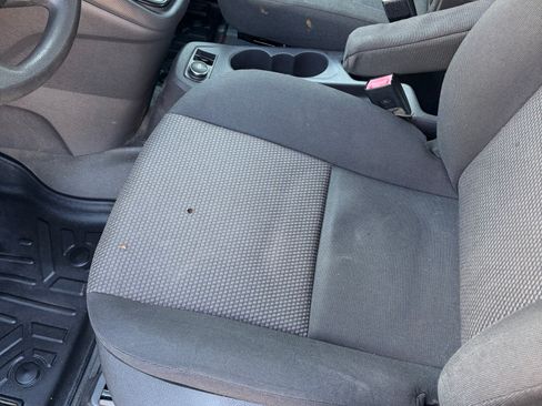 Used 2015 Ford Transit Connect XL image 24