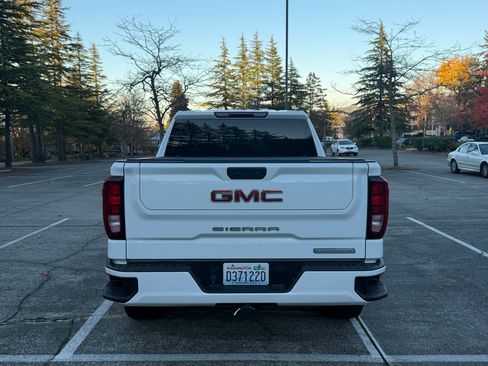 Used 2022 GMC Sierra 1500 Elevation image 8