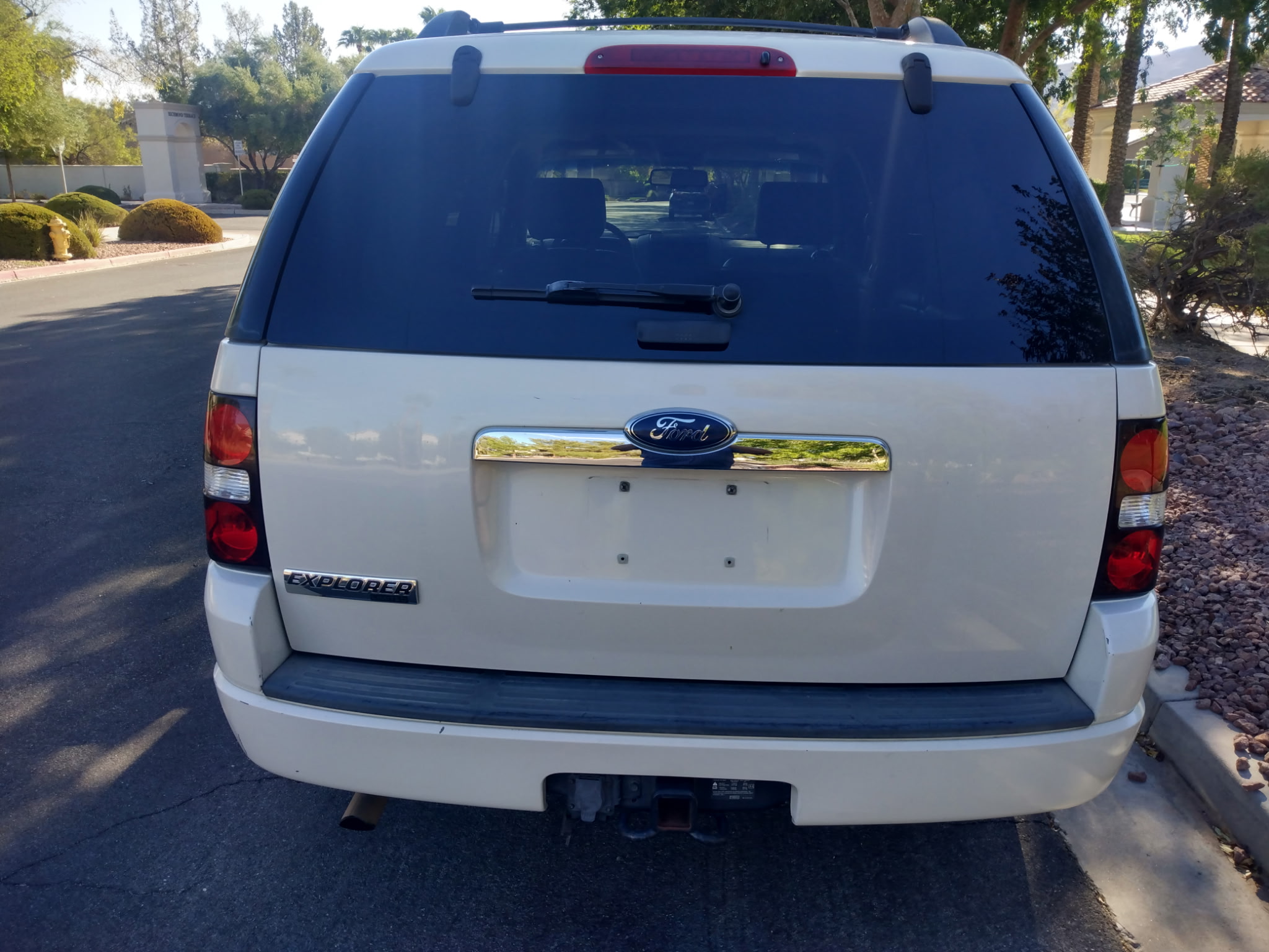 Used 2008 Ford Explorer Limited RWD image 9