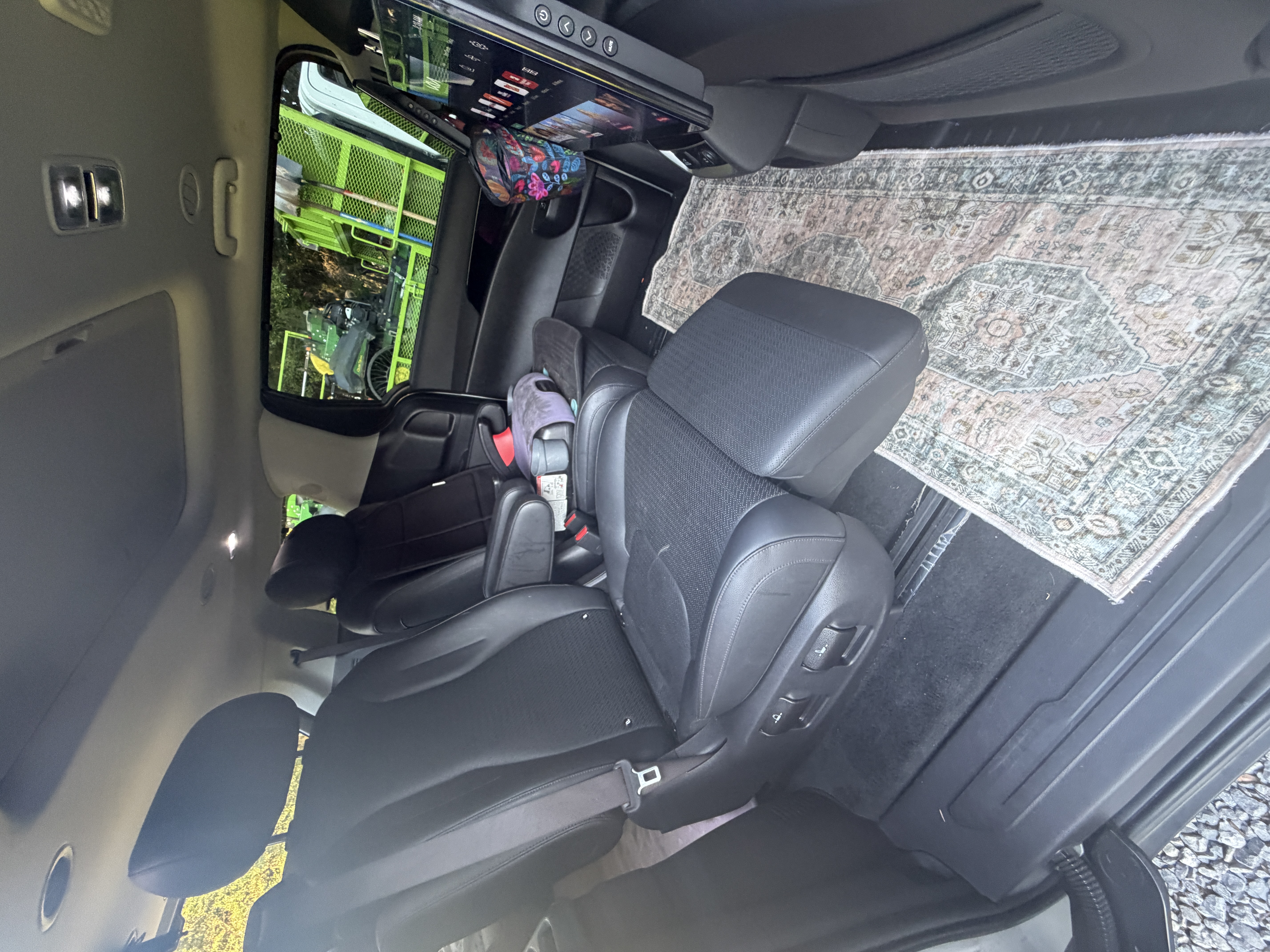 Used 2025 Kia Carnival SX Prestige FWD image 12