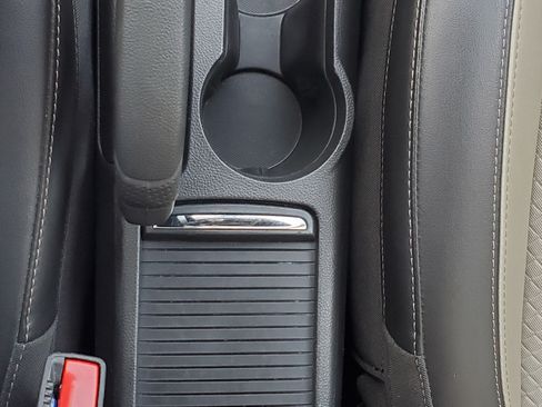 Used 2019 Buick Encore Preferred image 28