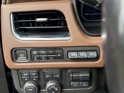 Used 2023 Chevrolet Suburban High Country w/ Advanced Technology Package