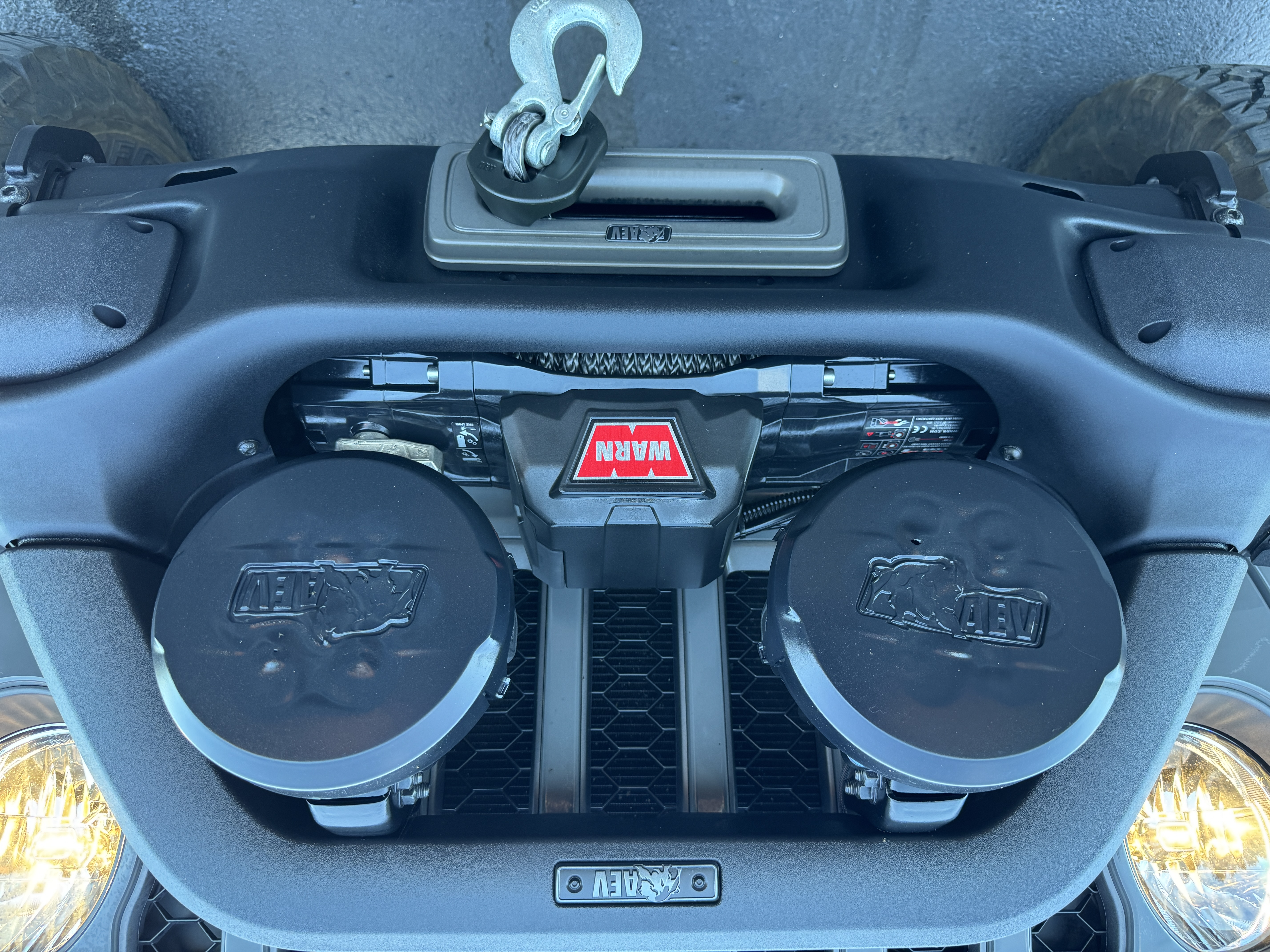 Used 2021 Jeep Gladiator Rubicon AWD/4WD image 9