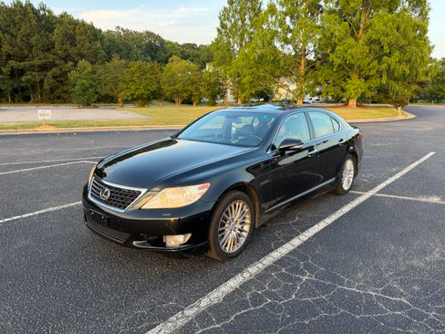 Used 2012 Lexus LS 460 w/ Sport Pkg RWD image 1