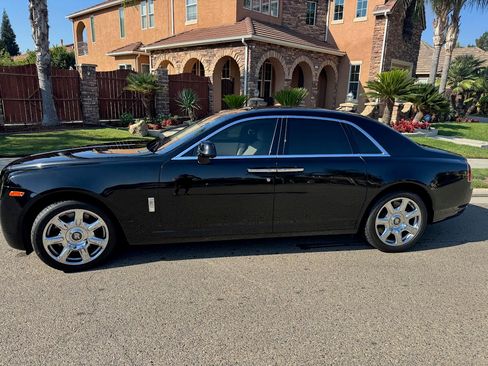 Used 2014 Rolls-Royce Ghost image 5