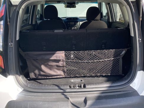 Used 2015 Kia Soul image 6