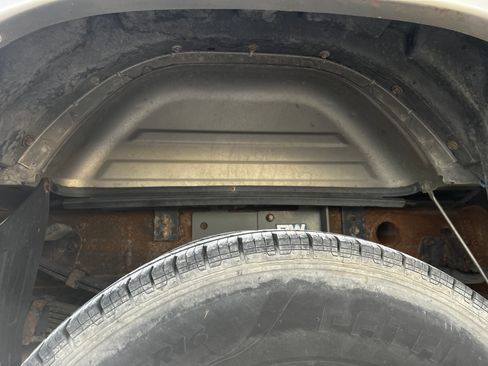 Used 2003 Chevrolet Silverado 3500 LT image 19