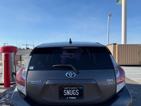 Used 2015 Toyota Prius C Four image 6