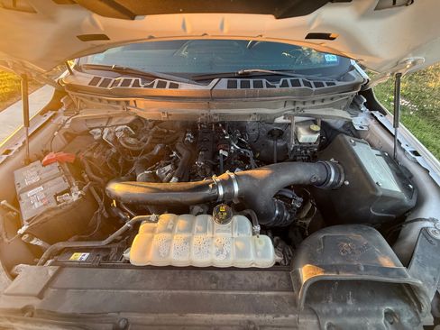 Used 2022 Ford F150 Tremor w/ Equipment Group 402A High image 9