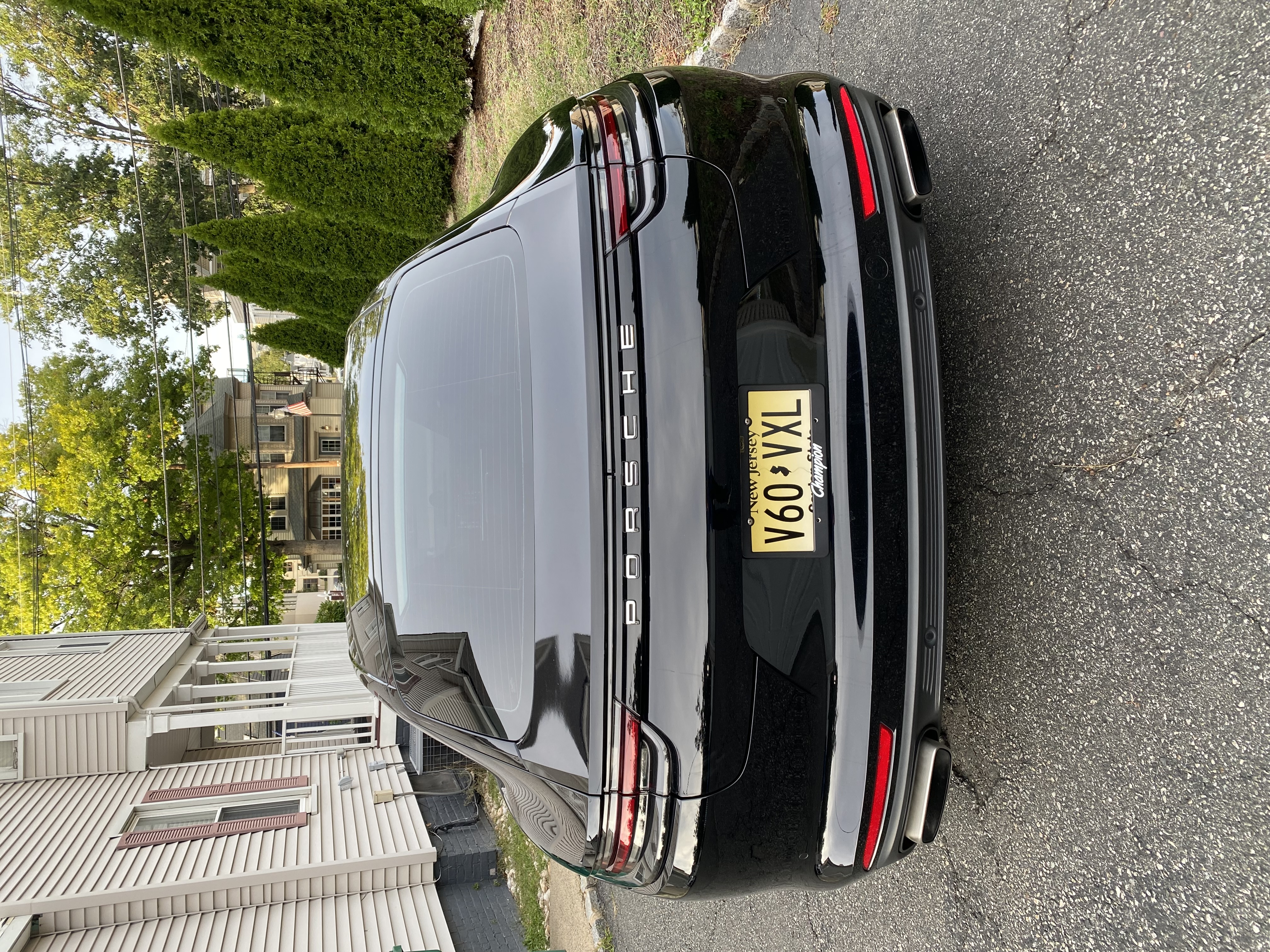 Used 2020 Porsche Panamera 4 AWD/4WD image 6