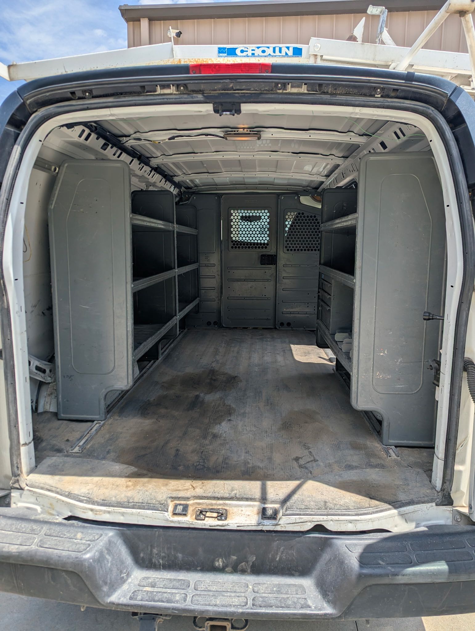 Used 2014 GMC Savana 2500 RWD image 8