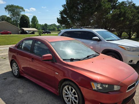 Used 2014 Mitsubishi Lancer ES FWD image 3