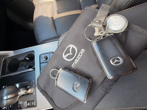 Used 2024 MAZDA CX-90 Plug-In Hybrid w/ Premium Plus image 15