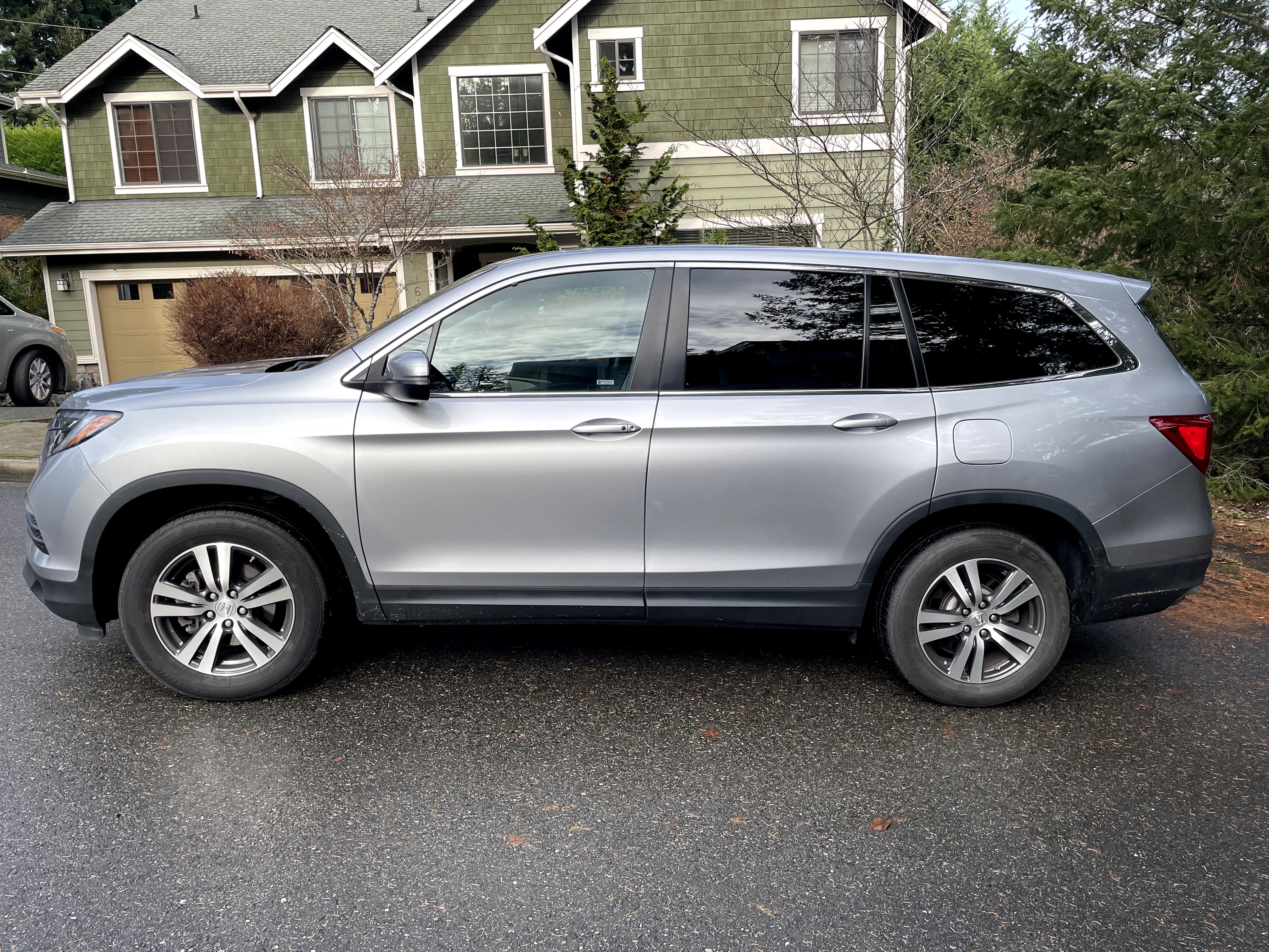 Used 2017 Honda Pilot EX-L image 8