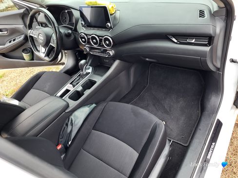 Used 2021 Nissan Sentra SV image 10