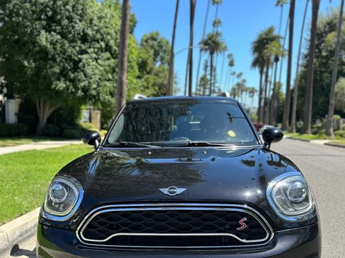 Used 2018 MINI Cooper Countryman S image 2