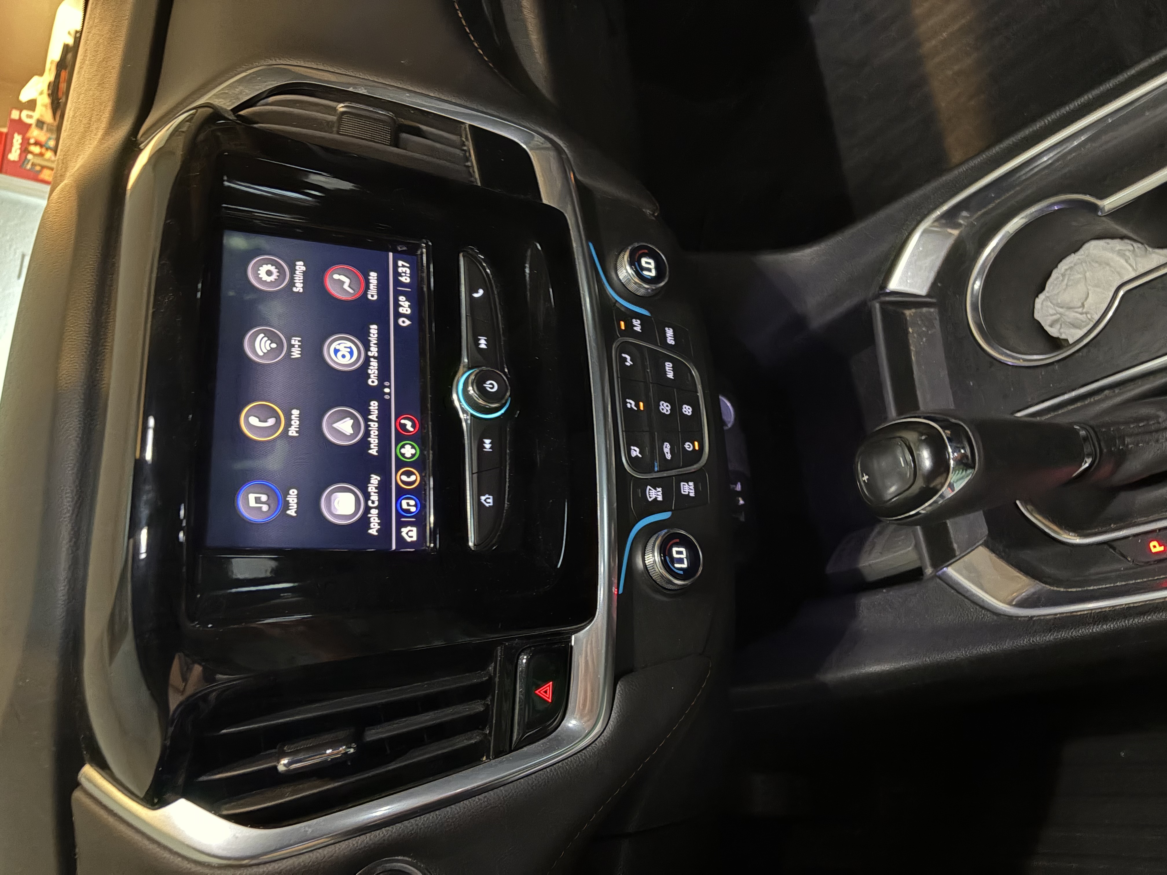 Used 2020 Chevrolet Traverse LS FWD image 9
