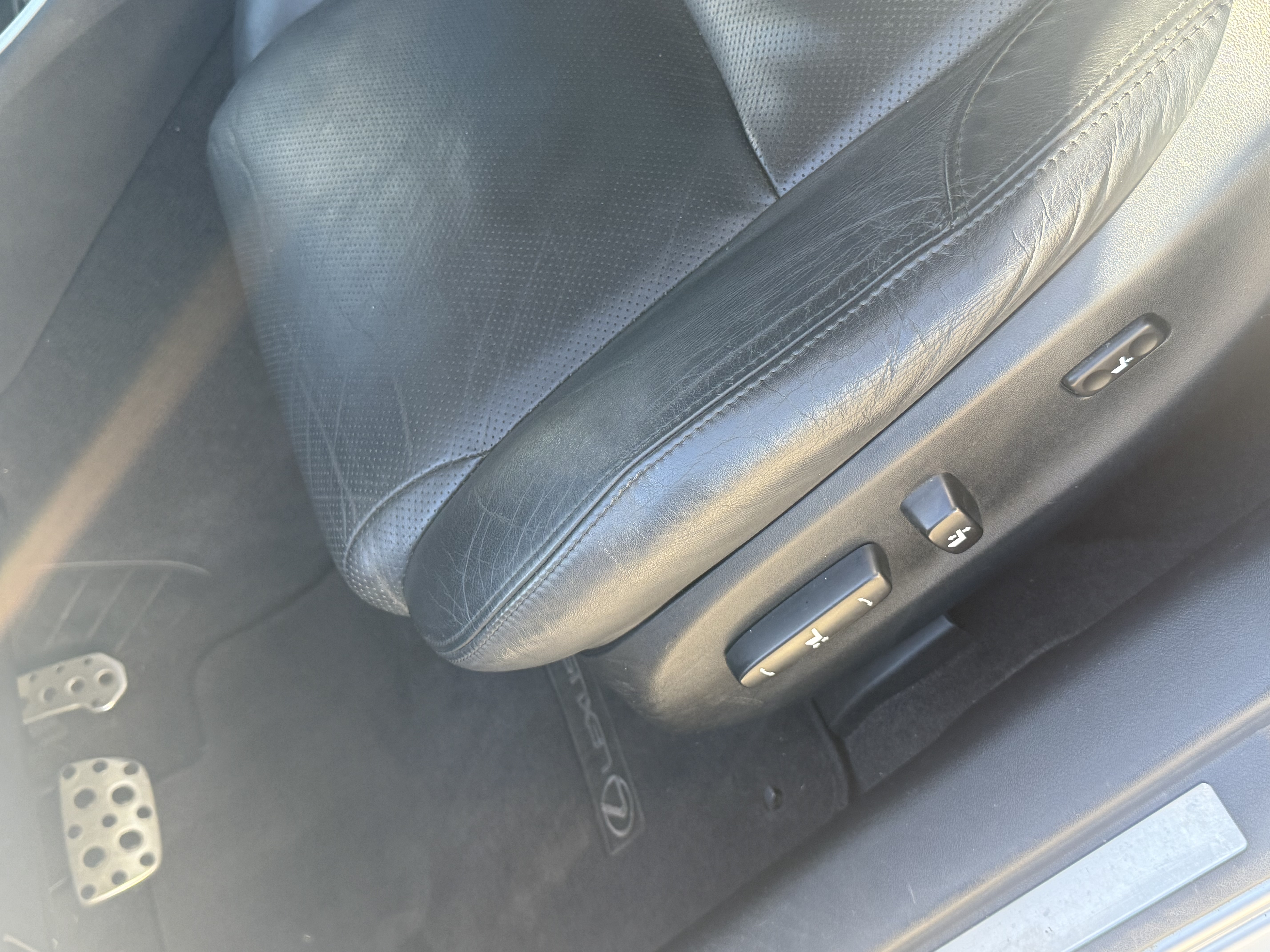 Used 2006 Lexus IS 350 RWD image 24