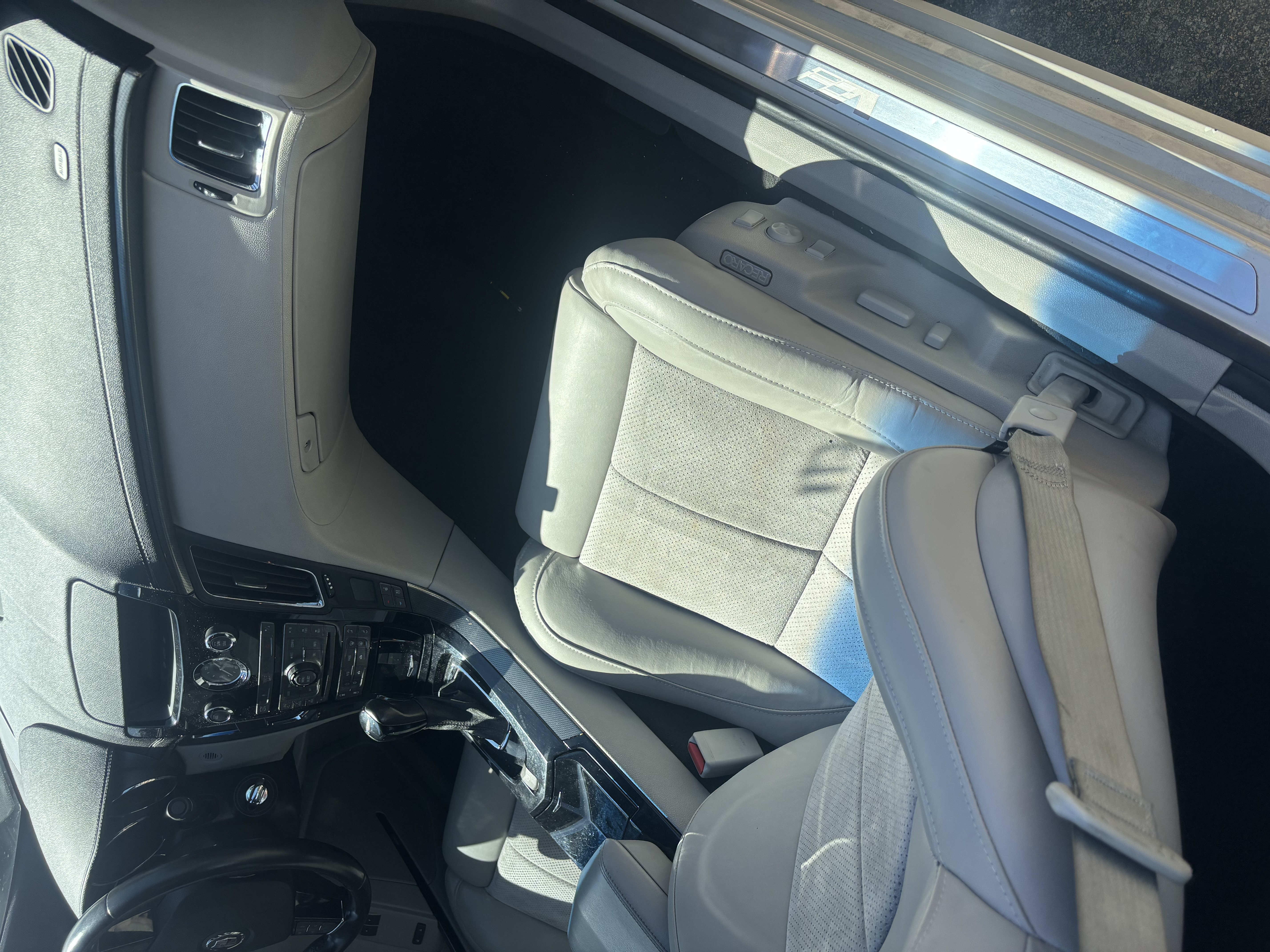Used 2011 Cadillac CTS V RWD image 5
