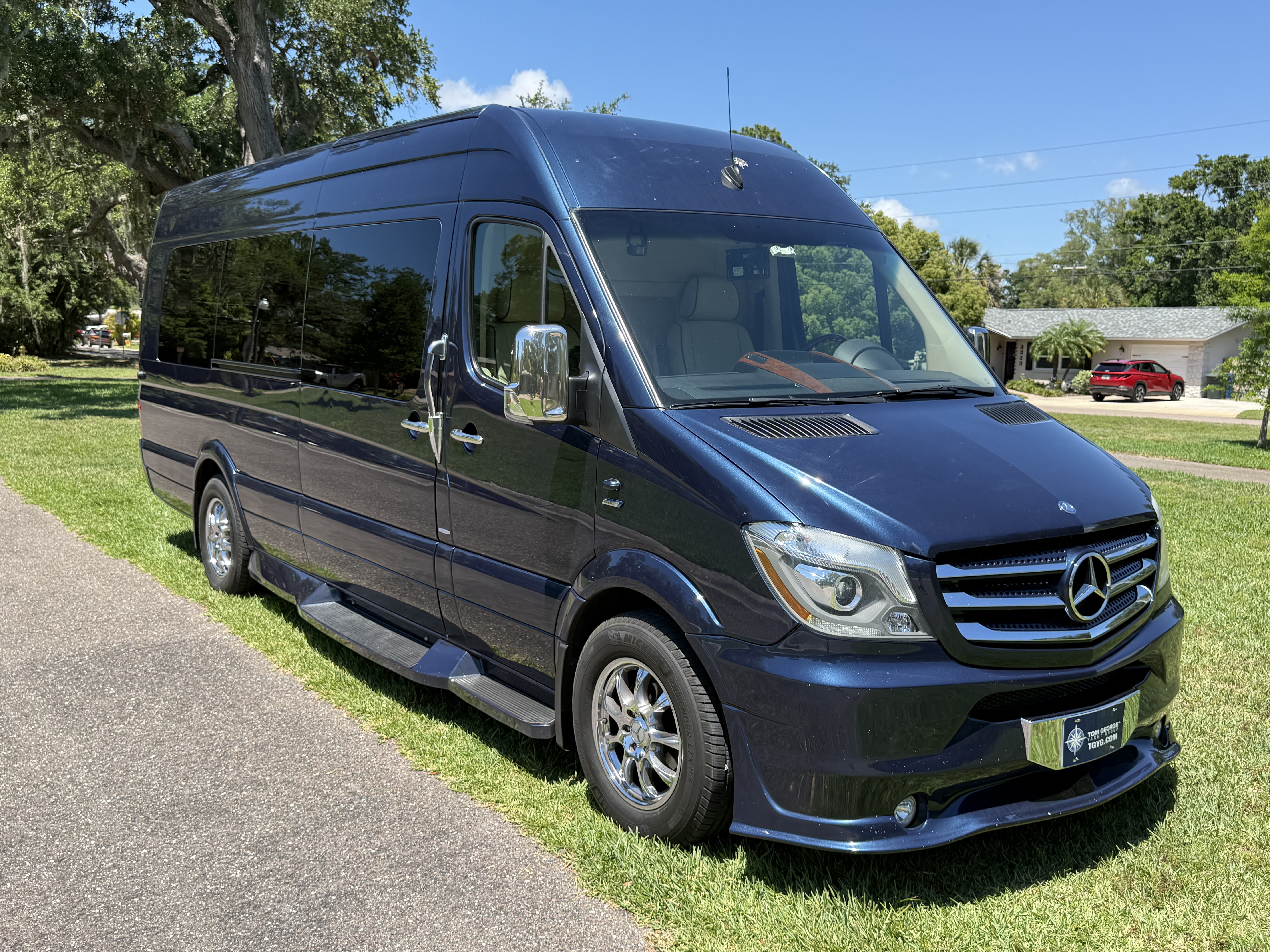 Used 2014 Mercedes-Benz Sprinter 2500 image 6