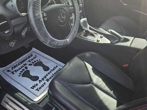 Used 2008 Mercedes-Benz SLK 280 image 10