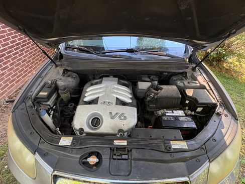 Used 2007 Hyundai Santa Fe Limited FWD image 11