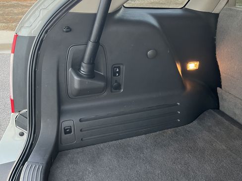 Used 2012 Ford Edge SEL image 12