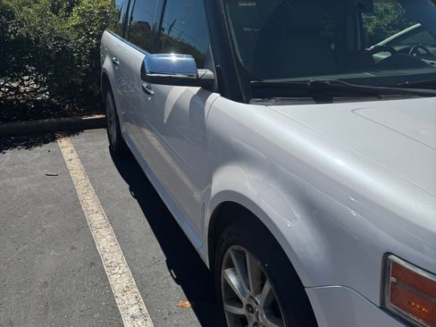 Used 2011 Ford Flex Limited w/ Trailer Tow Pkg Class III FWD image 7