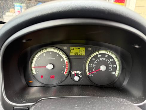 Used 2009 Kia Rio5 w/ PWR Pkg image 14