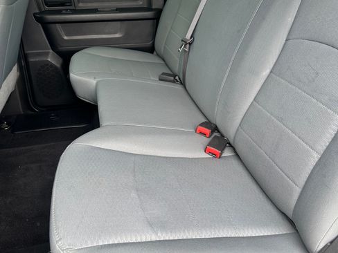 Used 2018 RAM 2500 Tradesman w/ Chrome Appearance Group AWD/4WD image 11