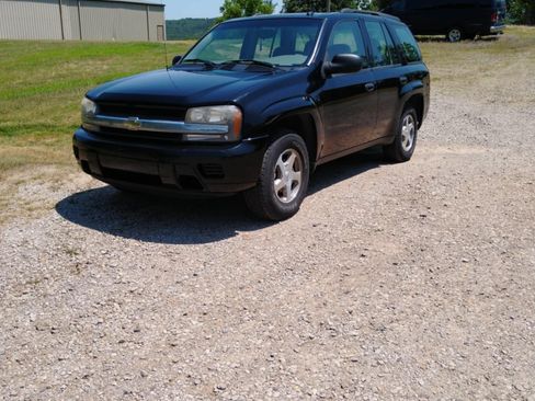 Used 2005 Chevrolet TrailBlazer LS image 4