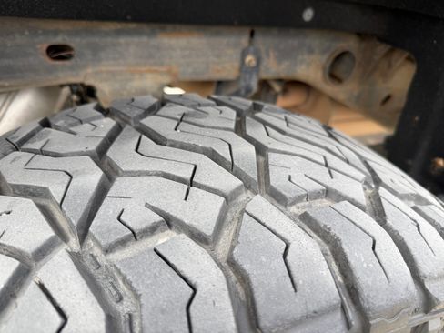 Used 2018 Chevrolet Silverado 1500 High Country w/ High Desert Package image 18