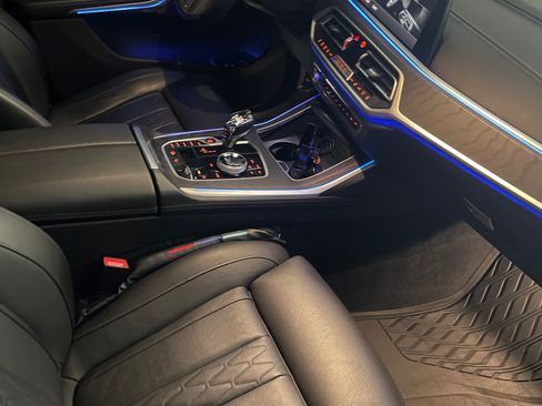 Used 2021 BMW X7 xDrive40i w/ M Sport Package AWD/4WD image 20