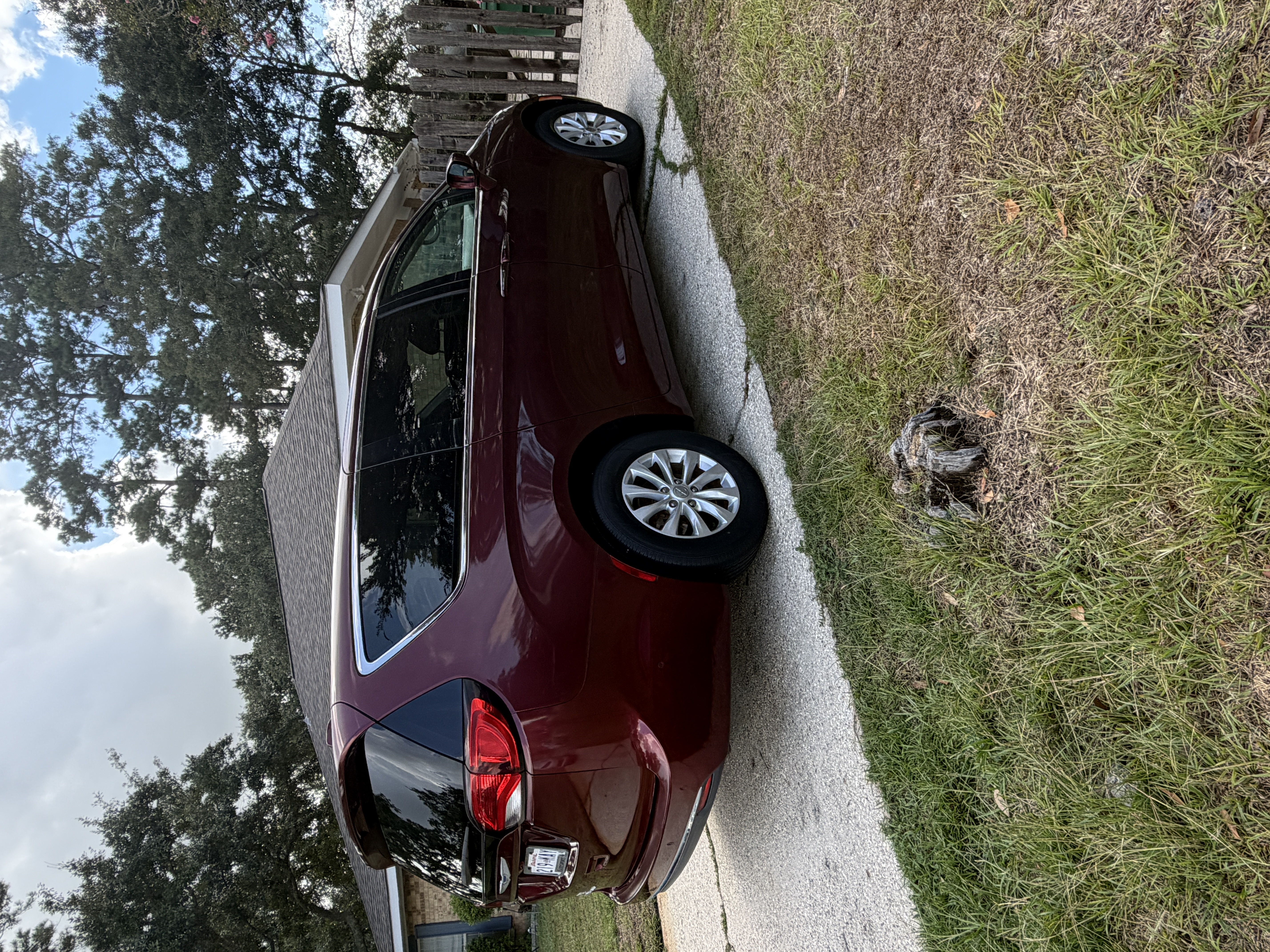 Used 2019 Chrysler Pacifica Touring Plus w/ Advanced Safetytec Group FWD image 18