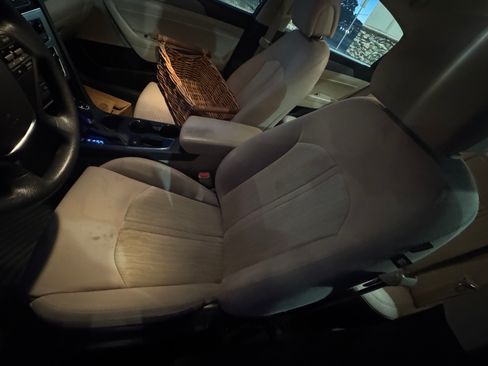 Used 2017 Hyundai Sonata SE image 12