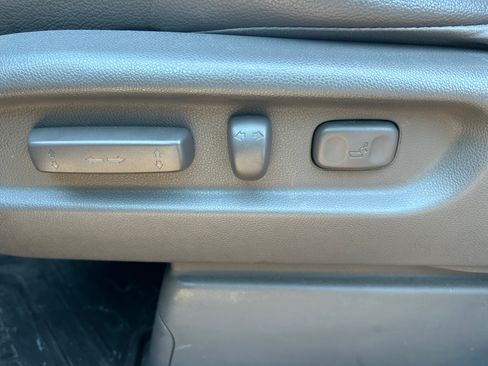 Used 2011 Honda Odyssey Touring image 20