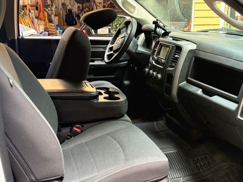Used 2022 RAM 1500 Tradesman w/ Power & Remote Entry Group RWD image 8