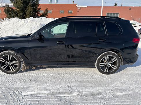 Used 2022 BMW X7 xDrive40i w/ M Sport Package image 2