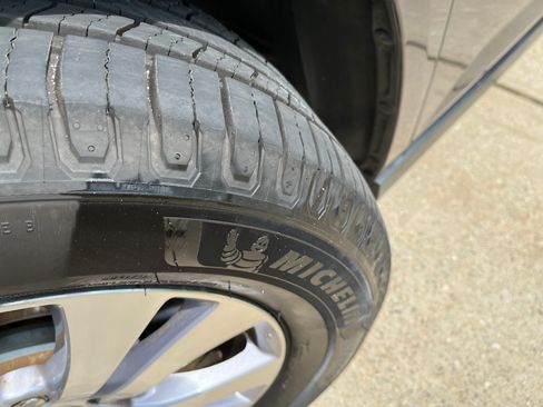 Used 2016 Honda Odyssey SE image 2