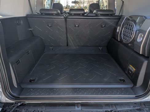 Used 2007 Toyota FJ Cruiser 4WD image 18