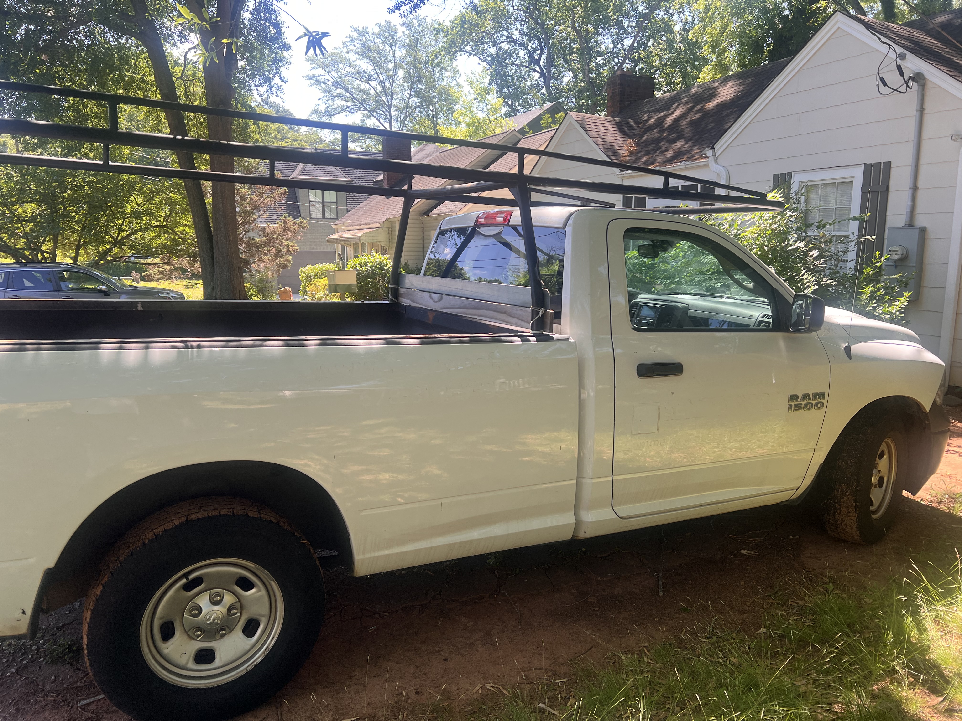 Used 2018 RAM 1500 Express RWD image 6