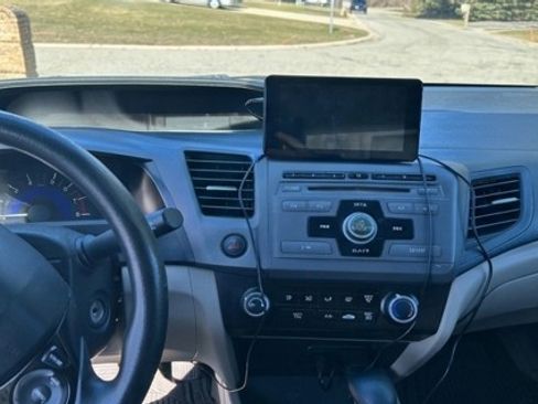 Used 2012 Honda Civic LX image 15